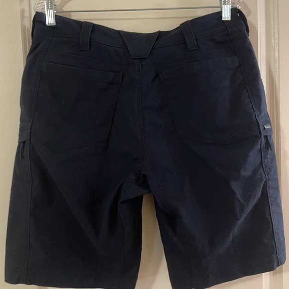 5.11 Tactical Mens Apex Shorts size 34 - Picture 2 of 3
